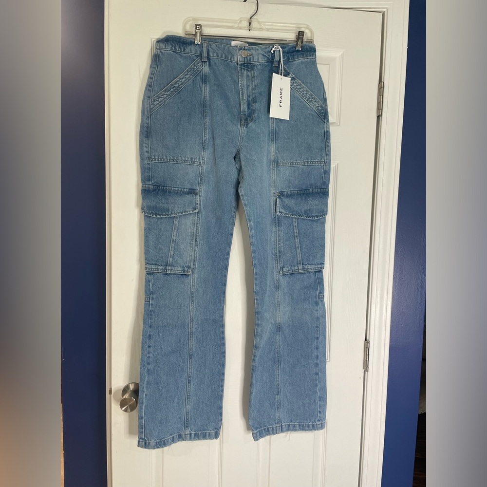 FRAME NWT High Rise Utility Straight Leg Jeans - 33 - Picture 4 of 10